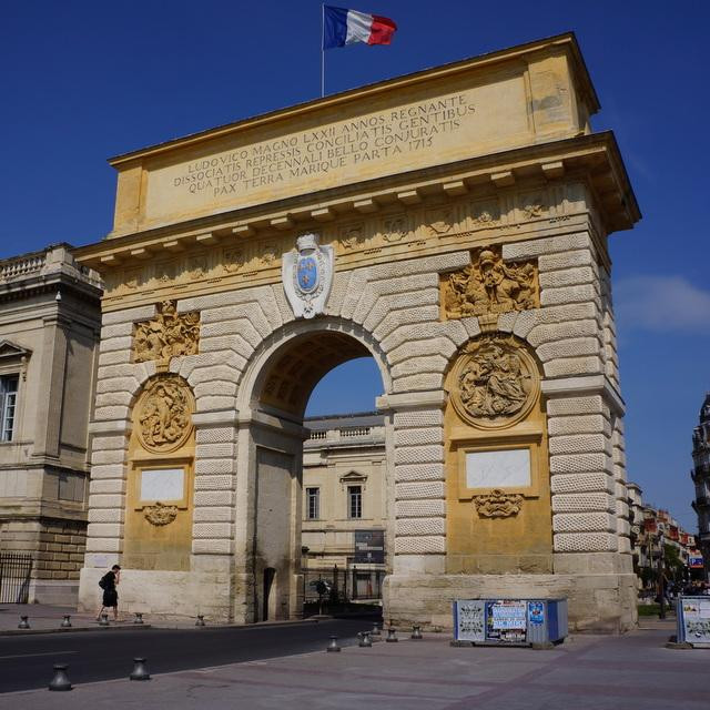 Porte du Peyrou景点图片