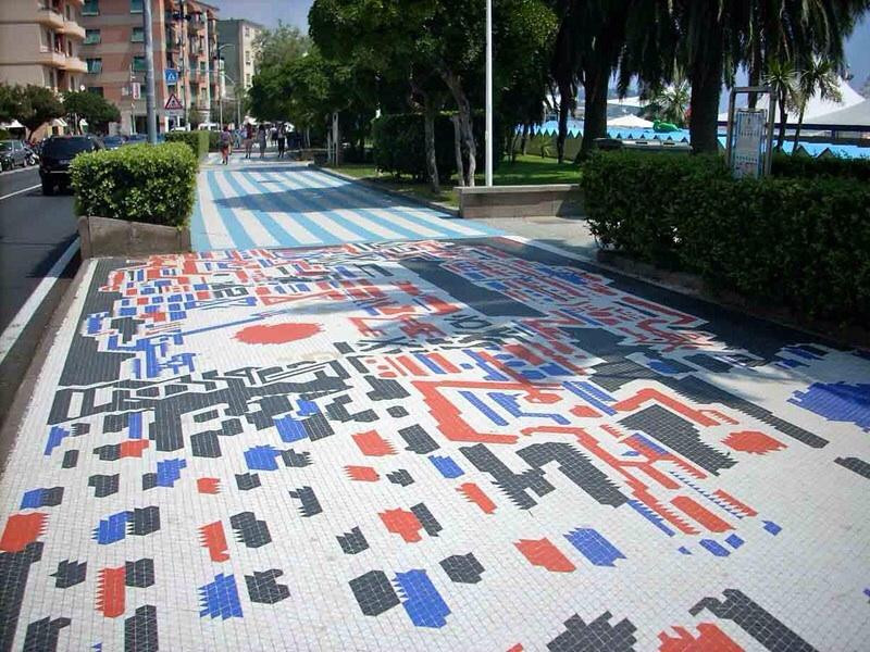 Lungomare degli artisti景点图片