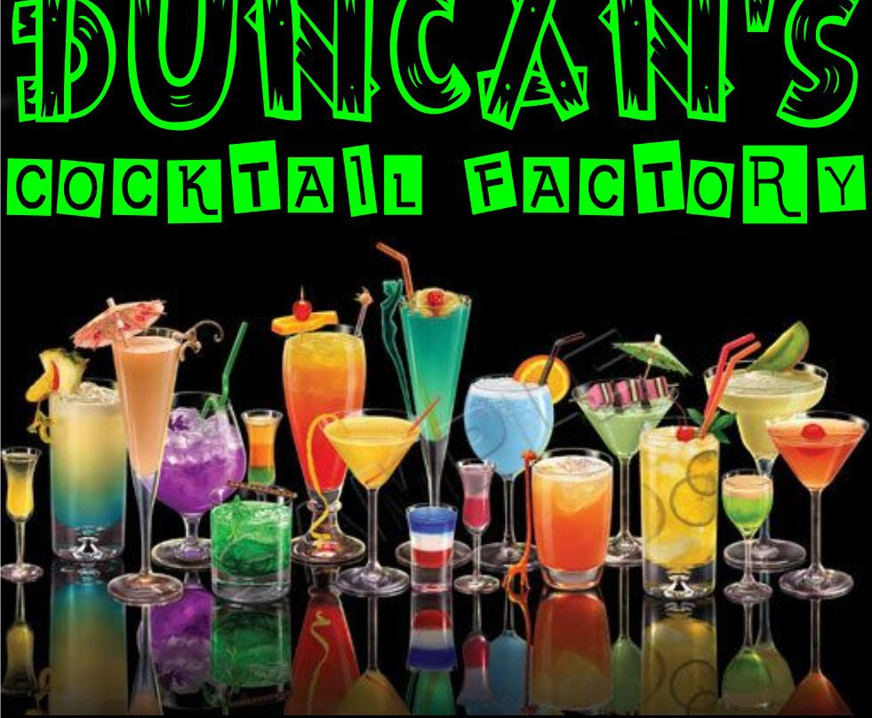 Akrotiri旅游景点-Drunken Duncan's Cocktail Factory