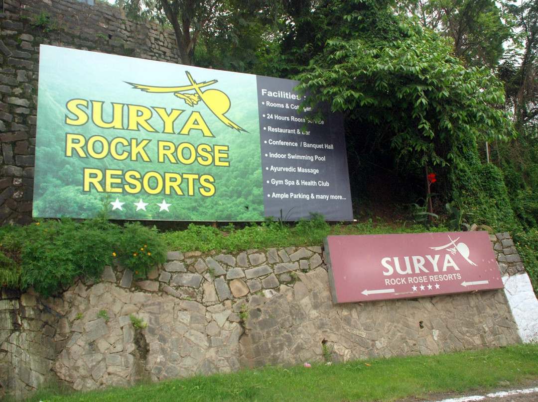 Surya Rock Rose Resort主图