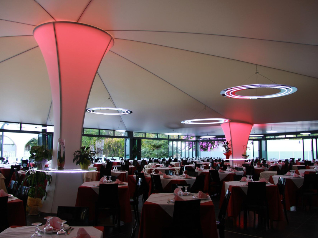 Sant'Andrea餐馆和美食-Ristorante Pizzeria Vesuvio 3