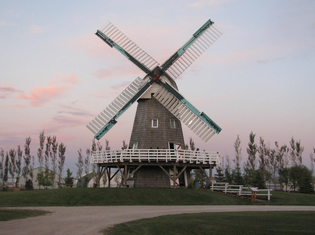 Mennonite Heritage Village Museum景点图片