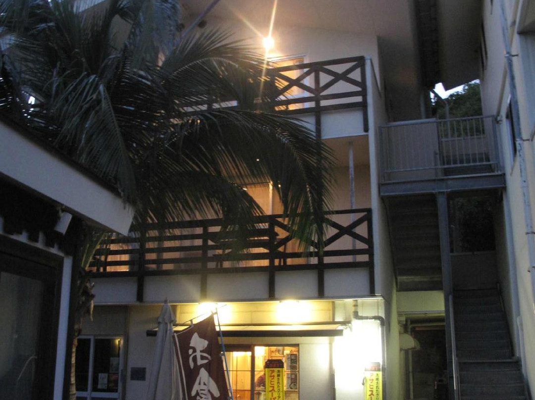 父岛美景酒店主图