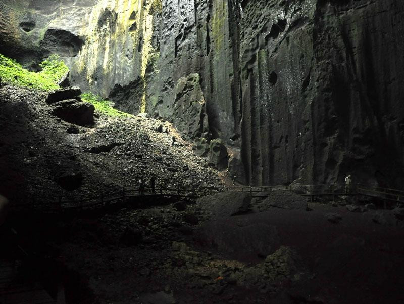 Gomantong Cave Sandakan-山打根必去景点