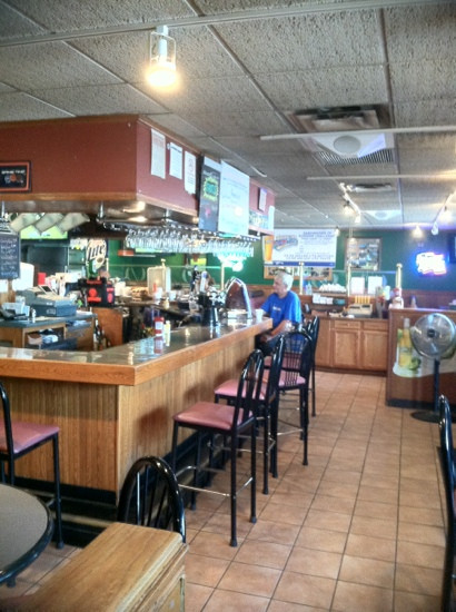 Hoopers Sports Bar & Grill