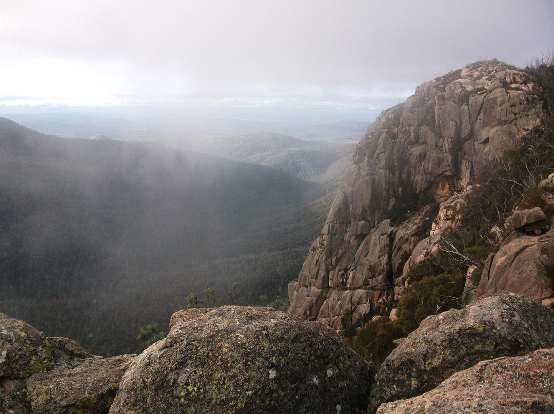Booroomba Rocks Walk-堪培拉必去景点