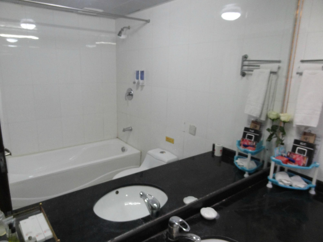 慕士塔格大酒店主图