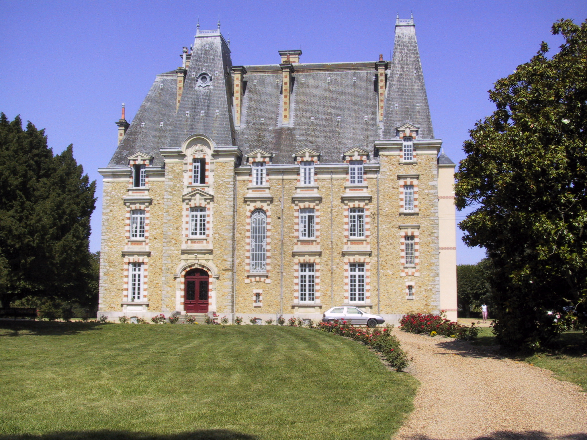 Chateau de Montbraye-客卧