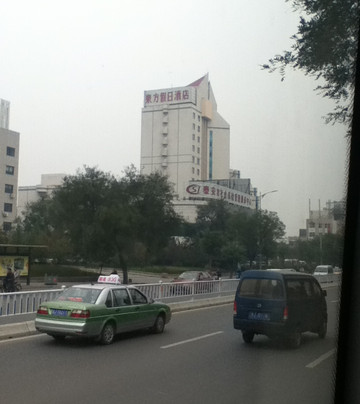 东方假日酒店主图