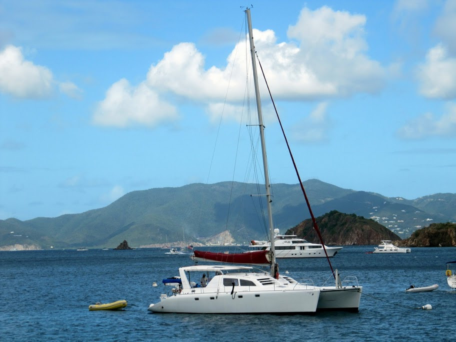 Patouche Charters-托土拉必去景点