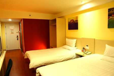 汉庭保定裕华西路火车站酒店主图