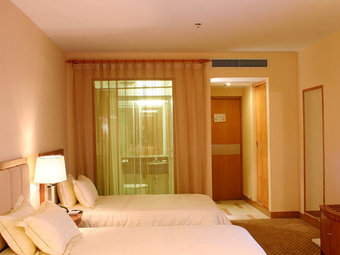 怡华威斯达酒店主图