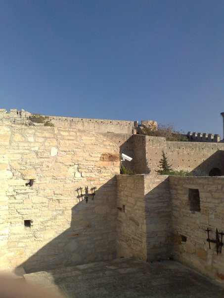 Cesme Castle景点图片