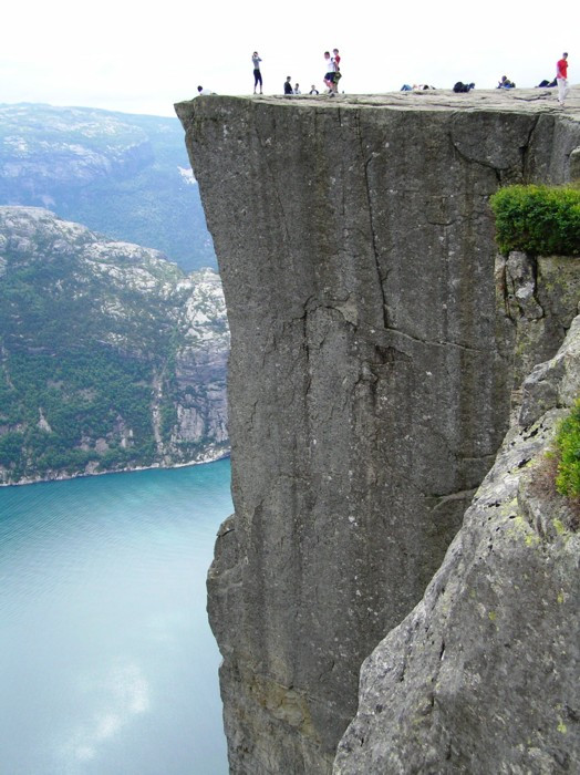 Preikestolen-福桑市必去景点