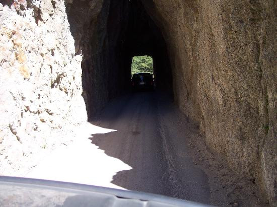 Needles Eye-卡斯特必去景点