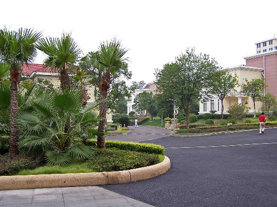 国宾花园酒店主图