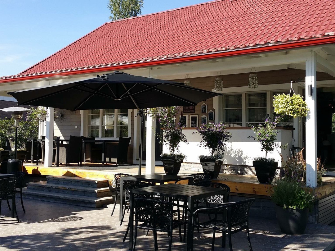Humppila餐馆和美食-Majatalo & Ravintola Villa Emilia