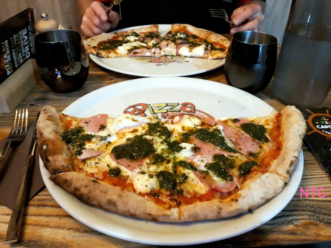 Pizza CAPITANO