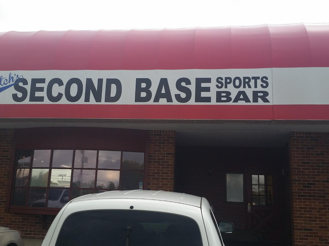 Wyatt餐馆和美食-Second Base Sports Bar