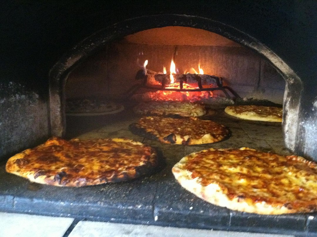 Stone Creek Wood Fired Pizza