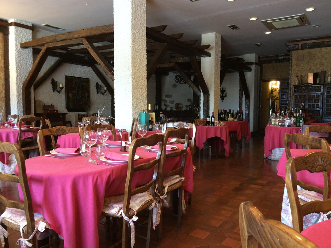 Cardenajimeno餐馆和美食-La Pedraja