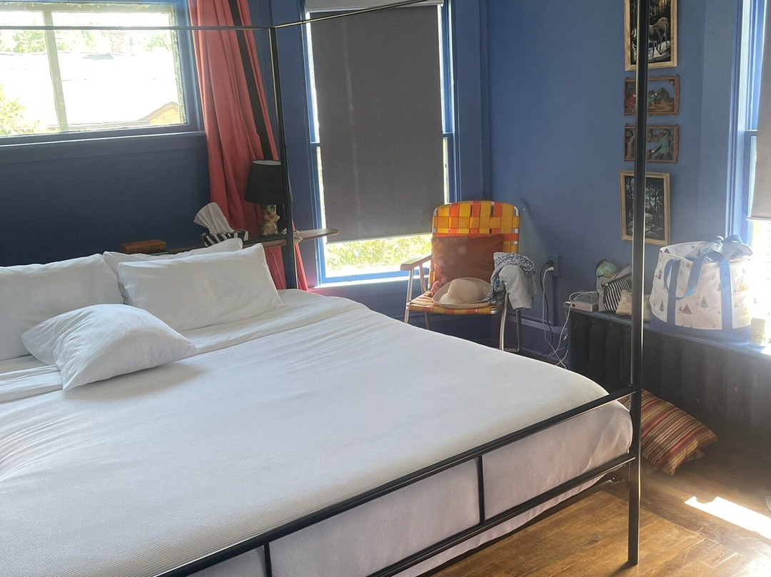 Locust & Starr Inn主图