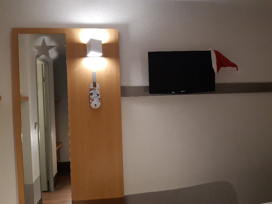 B&B HOTEL Cherbourg主图