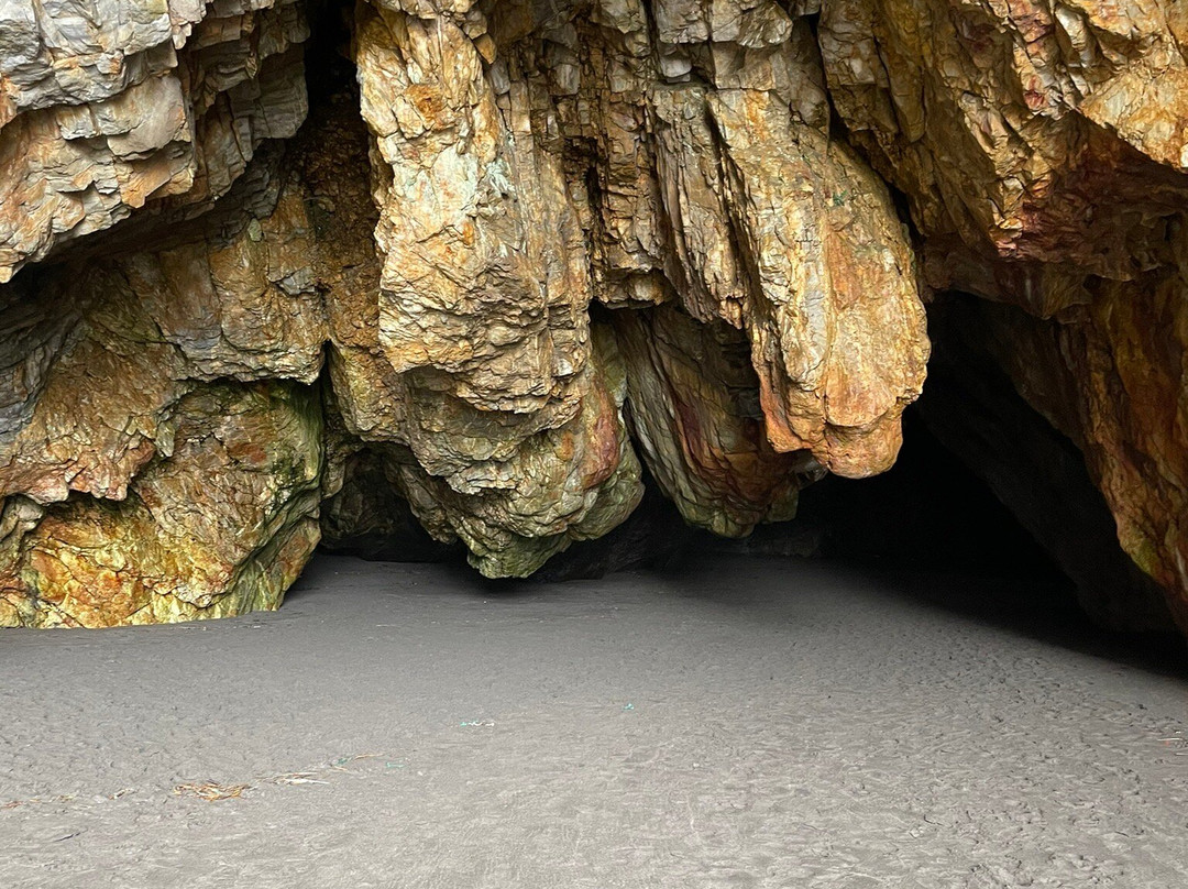 Barayo Beach景点图片