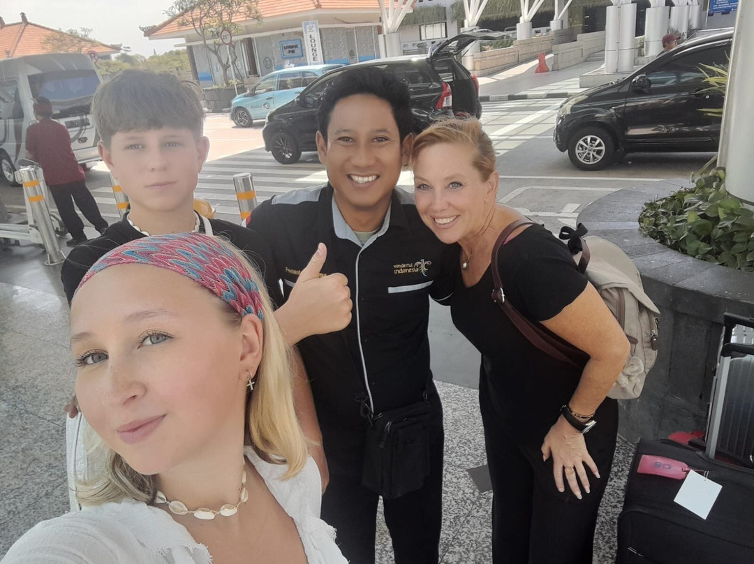 Budi Bali Transport & Tour