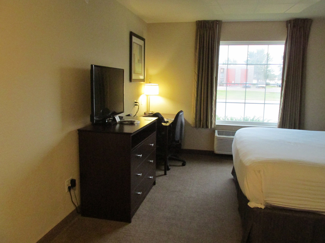 Amerivu Inn & Suites - Crookston主图