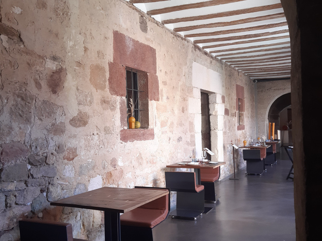 El Convento de Mave主图