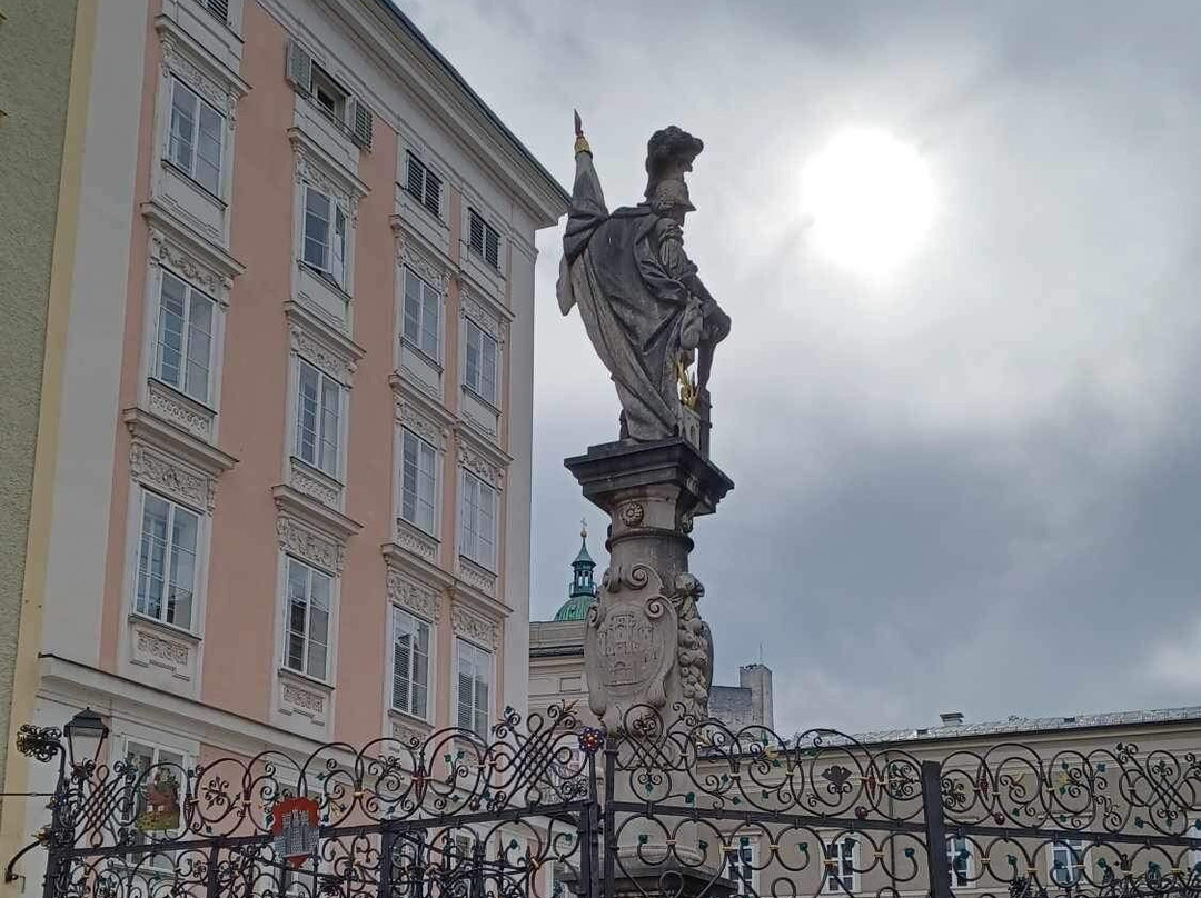 Der Florianibrunnen-萨尔茨堡必去景点