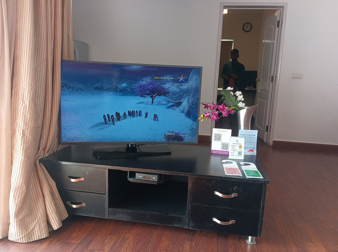 浦那皇家奥奇德中心酒店主图