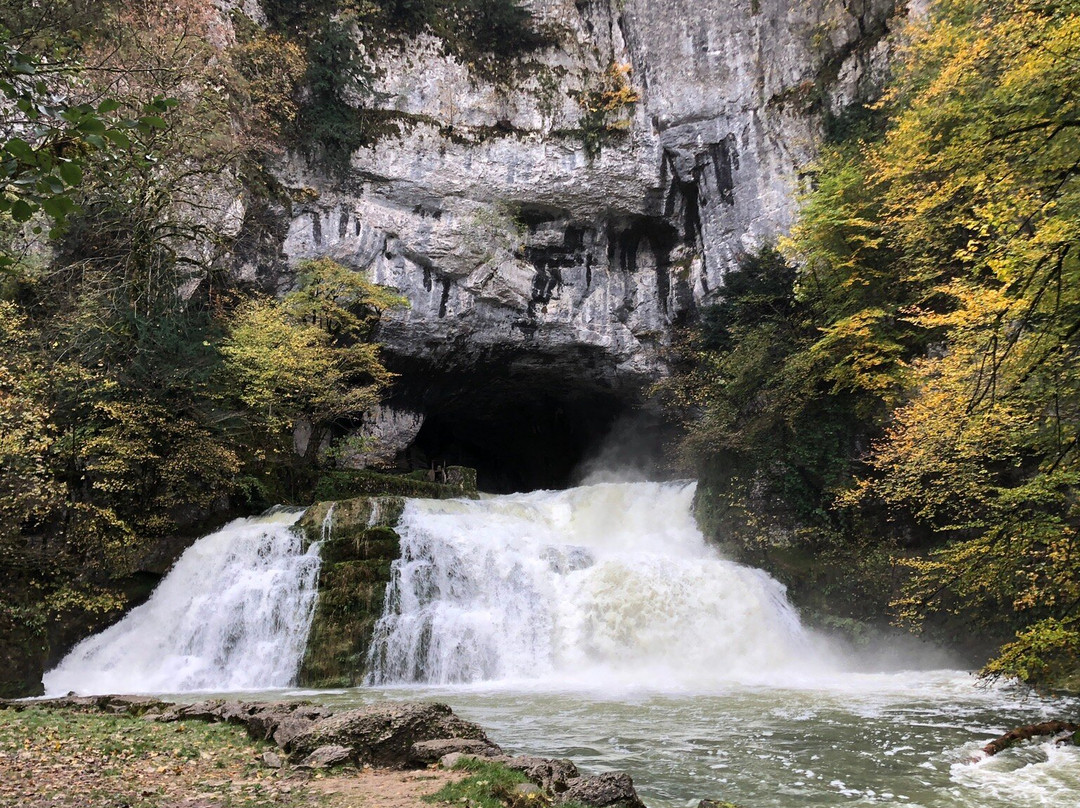 Source du Lison-Nans-sous-Sainte-Anne必去景点