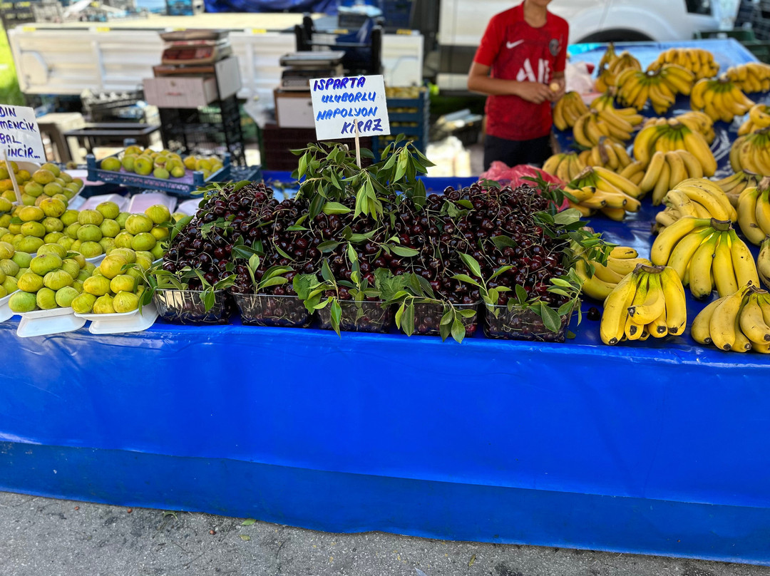 Şirinyalı Perşembe Pazarı-安塔利亚必去景点