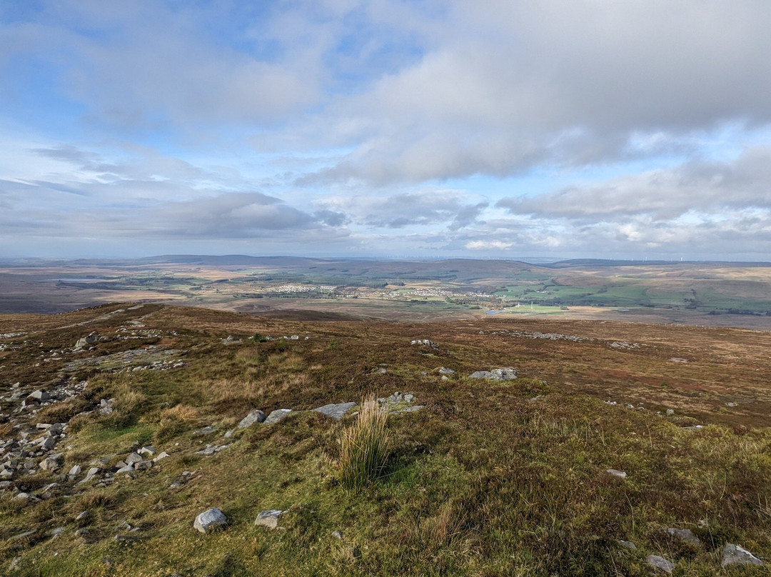 Cairn Table Hiking Trail景点图片