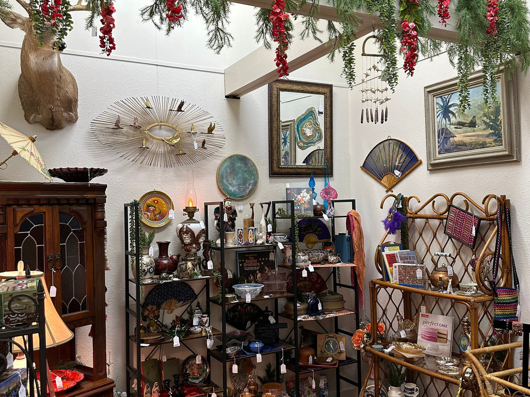 Uptown Retro-罗杰斯必去景点