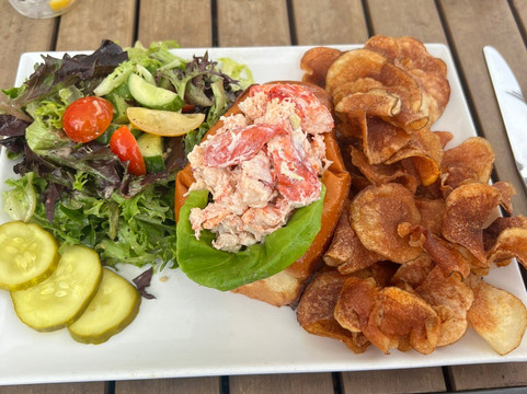 Reelhouse Marina Bay主图