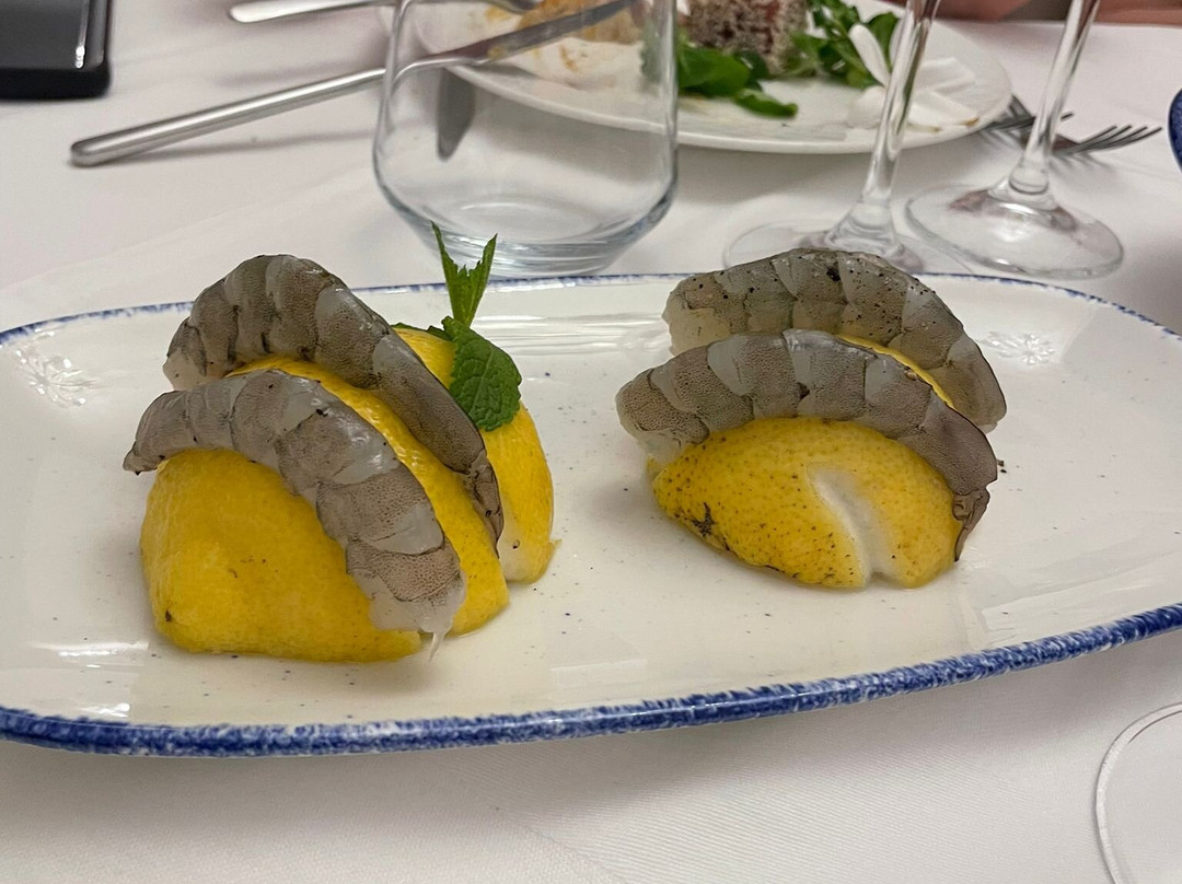 Unique Club Restaurant
