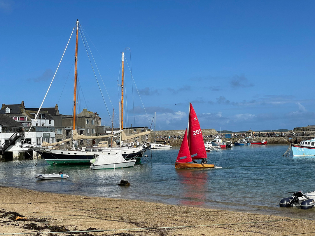 Schooners Hotel主图