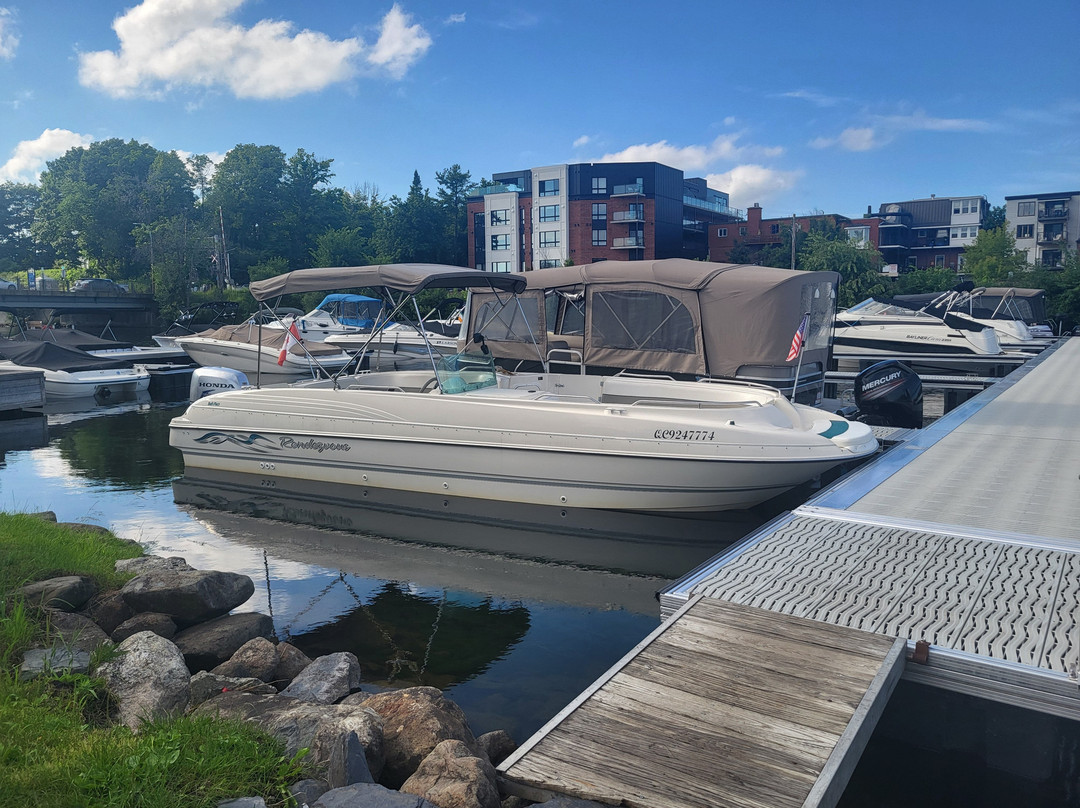 Memphremagog Tours-梅戈格必去景点