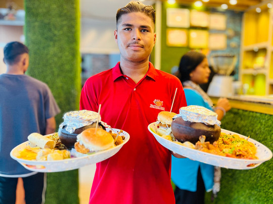 The Burger House And Crunchy Fried Chicken - Mahendranagar