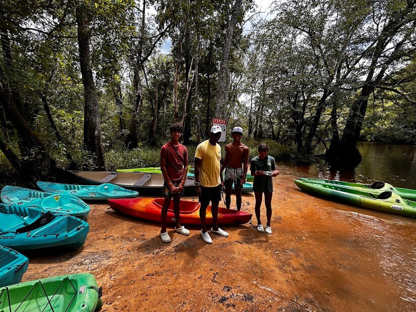 Canoe Adventures-Vernon必去景点