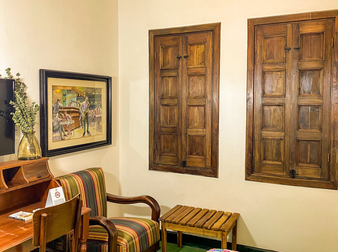 Hotel Mariscal Robledo主图