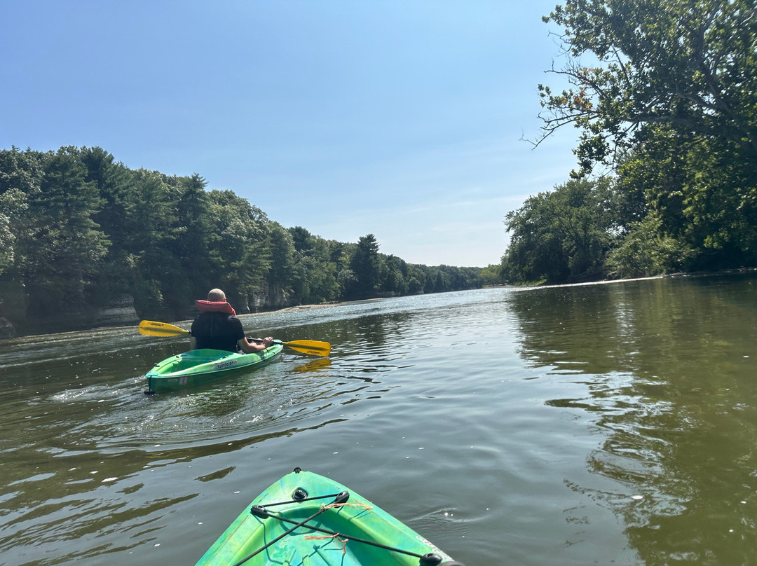 Ayer's Landing Canoe Rental景点图片