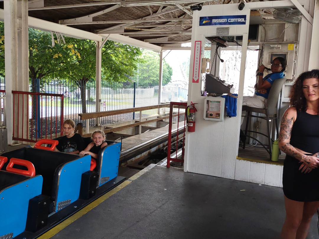 Six Flags Great Escape And Hurricane Harbor景点图片
