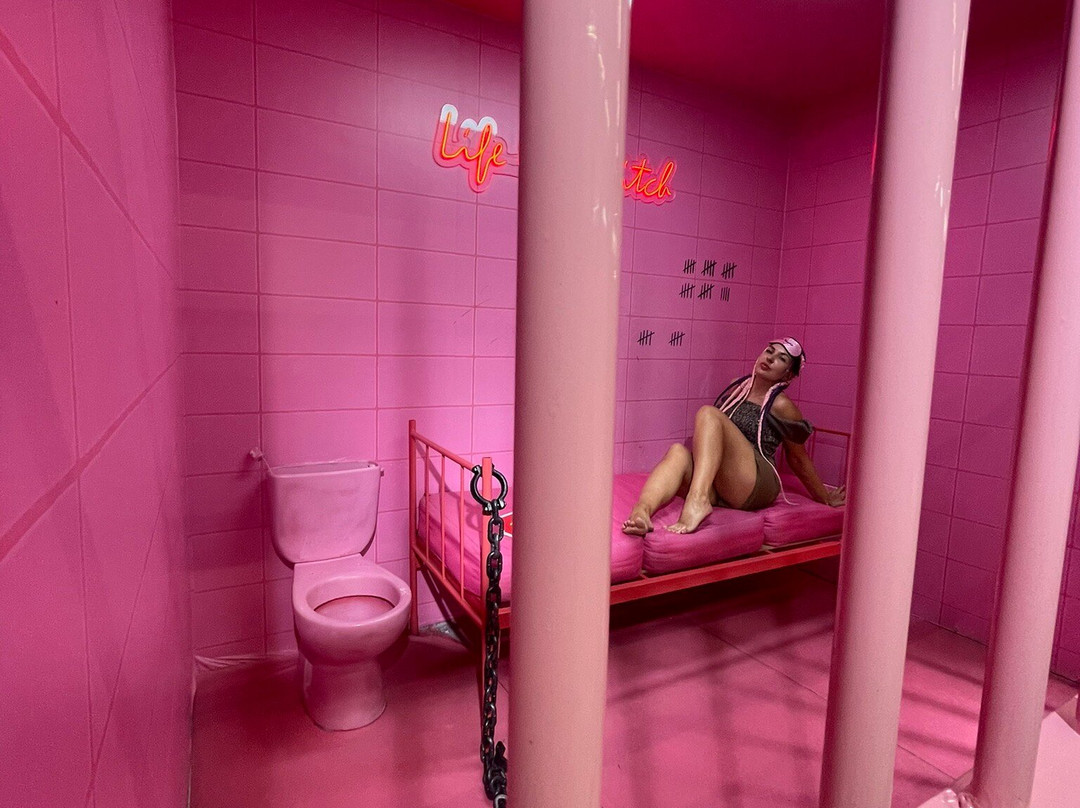 Selfie Museum Expose-贝尔格莱德必去景点
