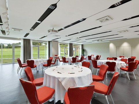 波塞奥地利流行酒店主图