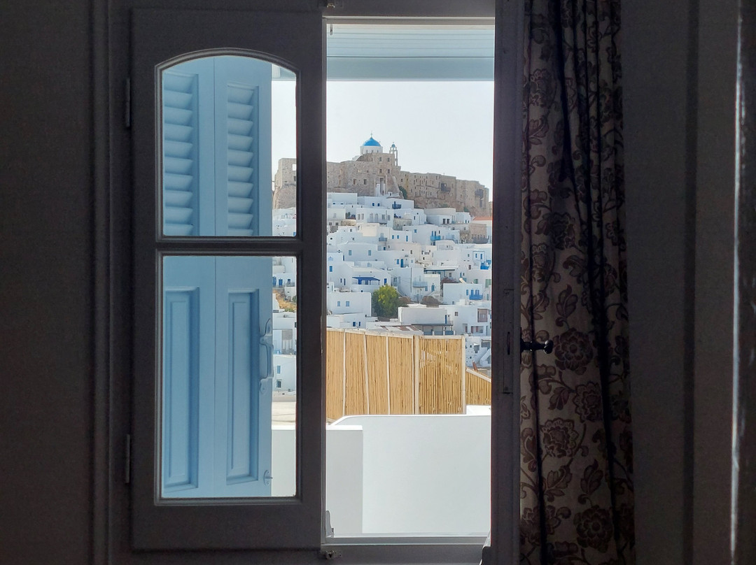 Anatoli Luxury Studios & Suites主图