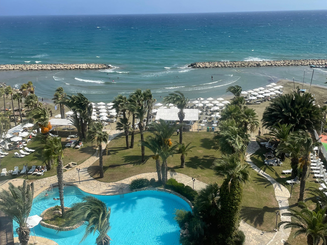 Sandy Beach Hotel & Spa主图